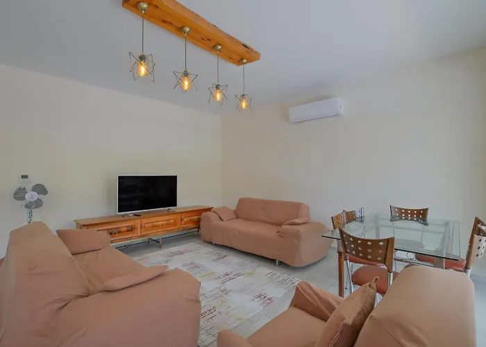 Villa Albina Üzümlü